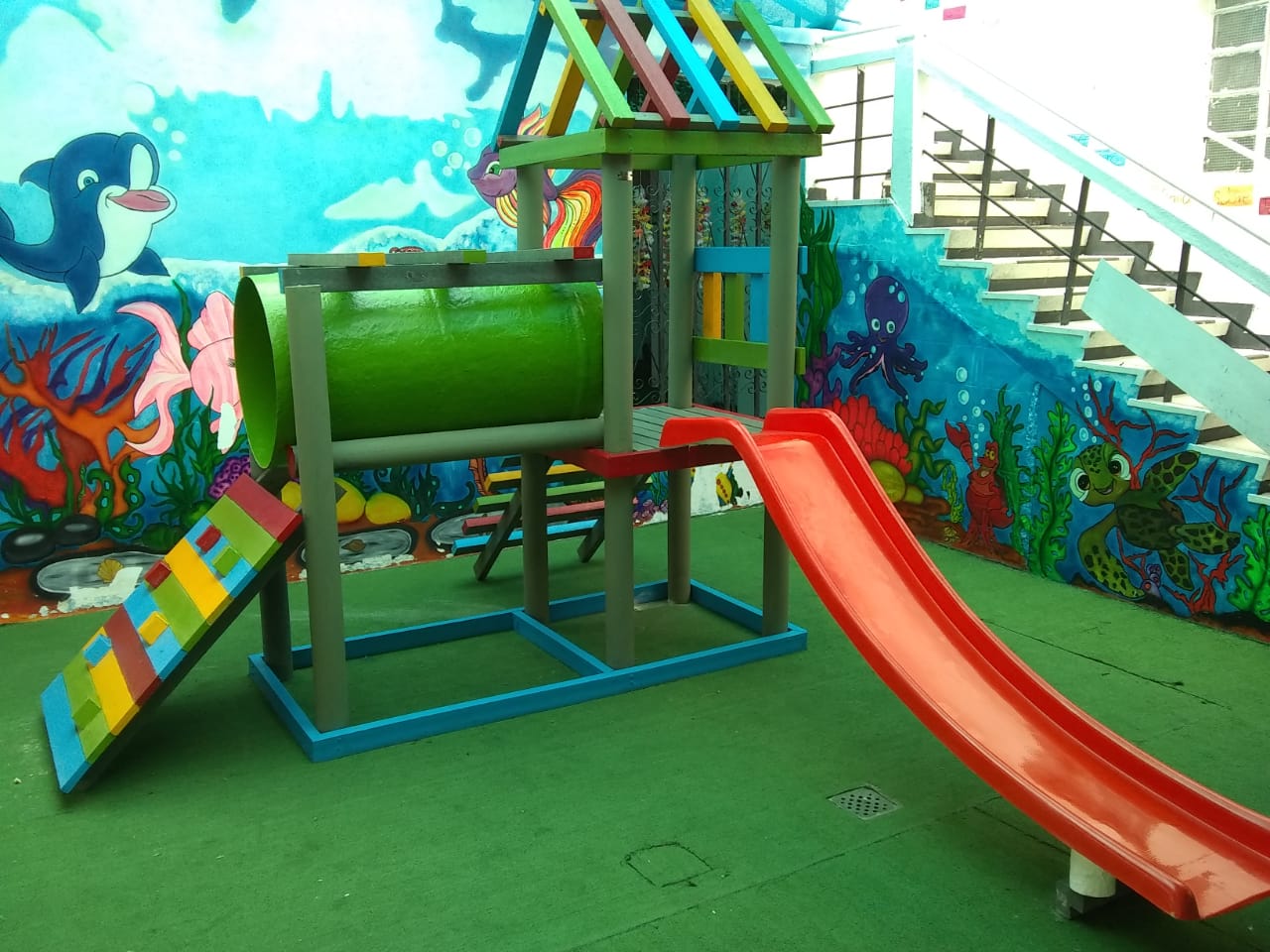 Parque infantil mini castillo